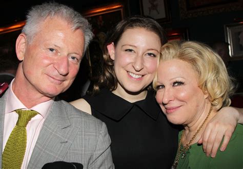 bette midler husband and children.